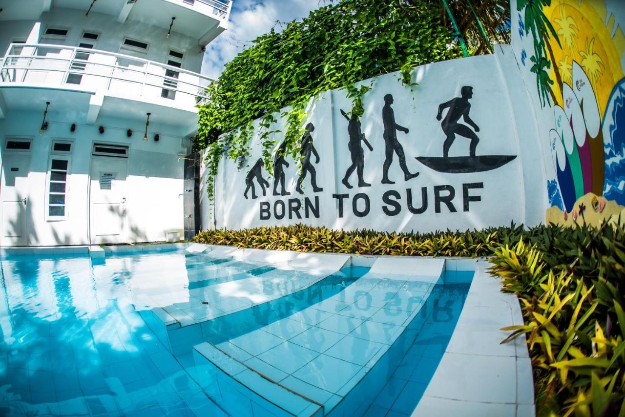 Отель The Surfer Sri Lanka - Surf Camp Велигама Экстерьер фото